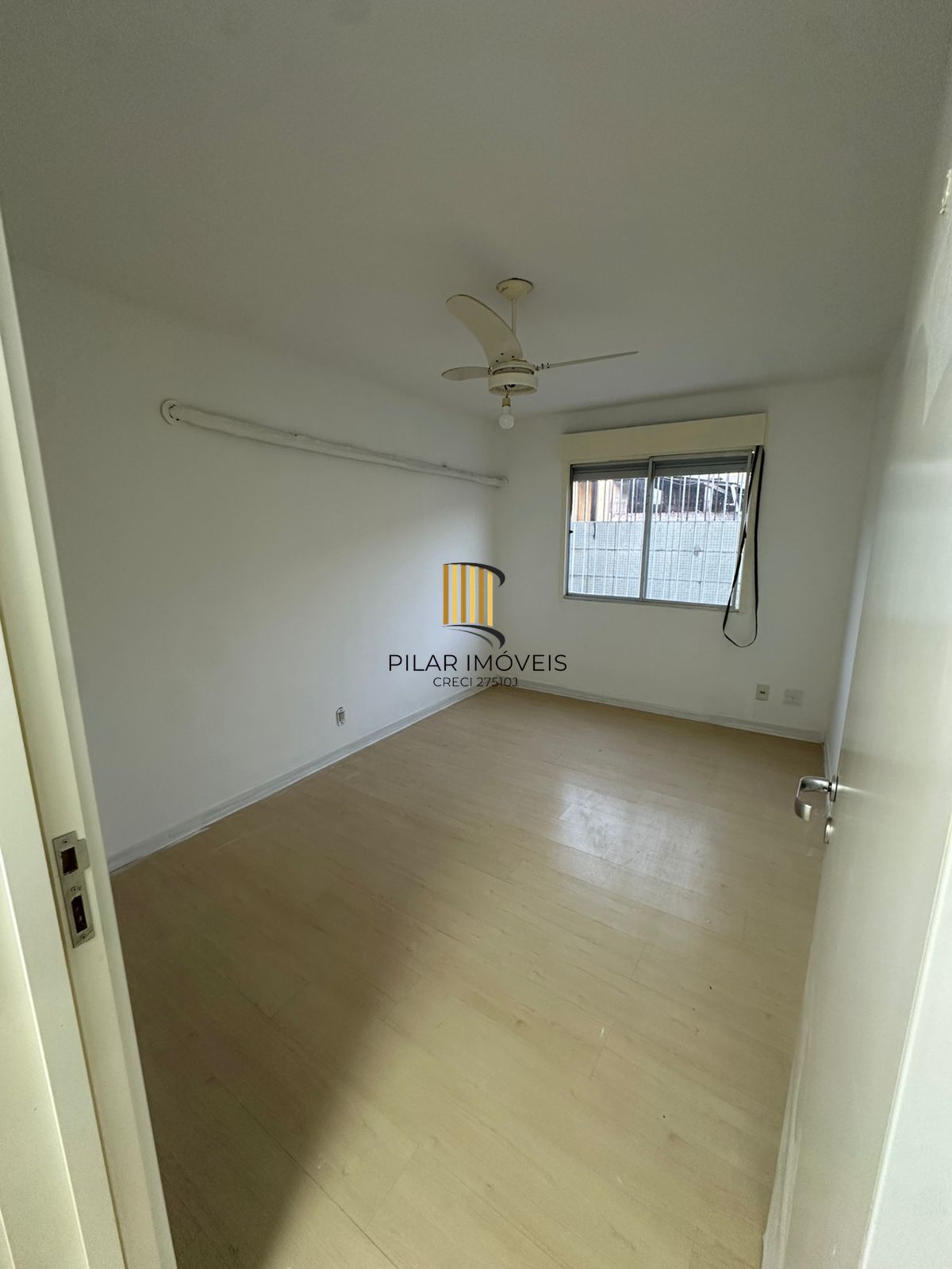Apartamento com 3 Quartos, térreo com pátio privativo, 1 vaga coberta à Venda, 88m² privativos, só R$ 299.000