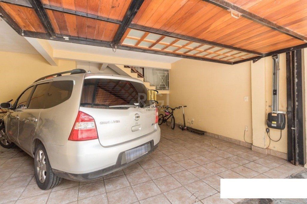 Casa Condominio para Venda - 240.5m², 3 dormitórios, sendo 1 suites, 3 vagas - Ipanema