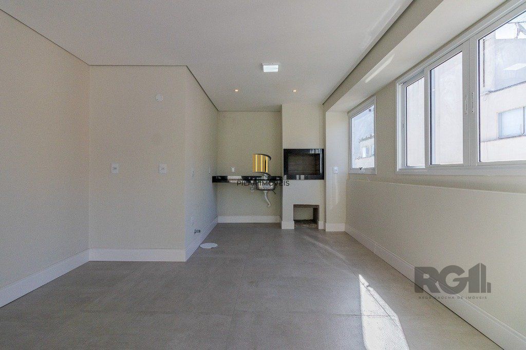 Cobertura 2 dormitórios no bairro Auxiliadora