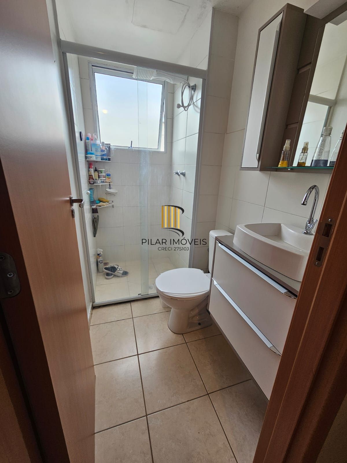 Apartamento de 2 dormitórios e vaga no bairro São José em Canoas