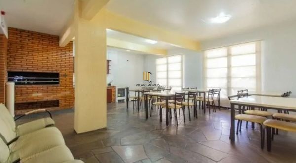 Apartamento no Passo D'areia de 1 dormitório e vaga DESOCUPADO