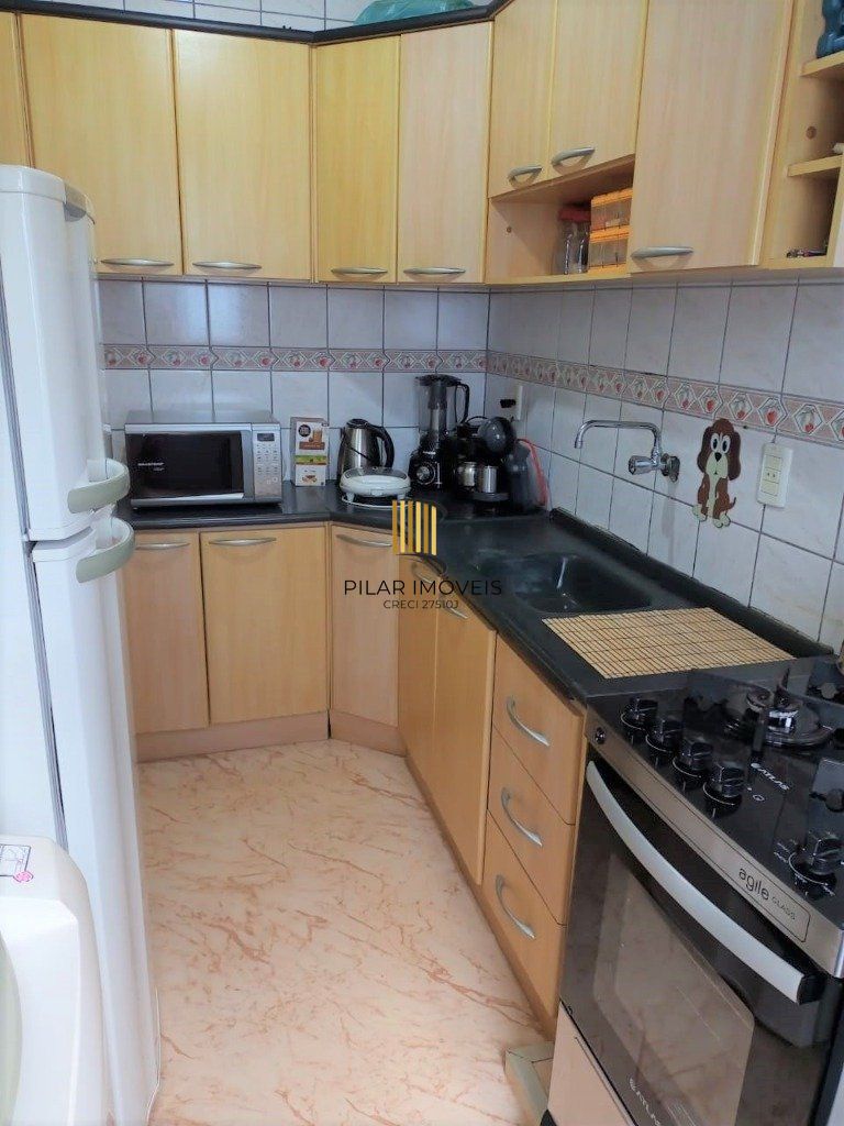 Apartamento de 2 dormitórios na Azenha