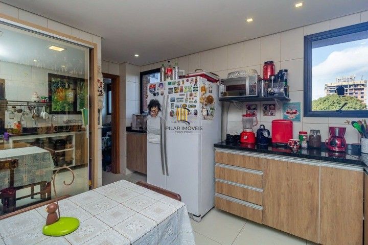 Cobertura 3 dormitórios no bairro Petrópolis
