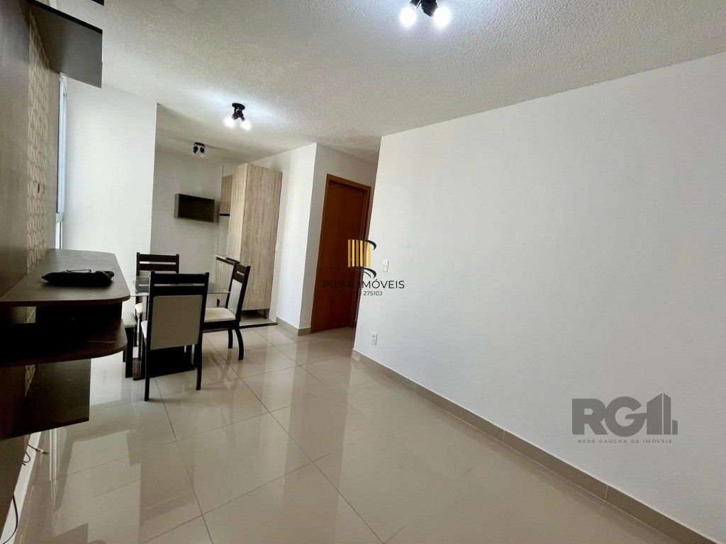 Apartamento 2 dormitórios no bairro Cecília