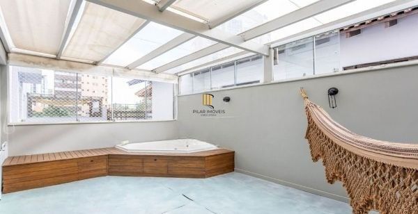 Apartamento Garden no bairro Pertrópolis de 3 dormitórios e 2 vagas