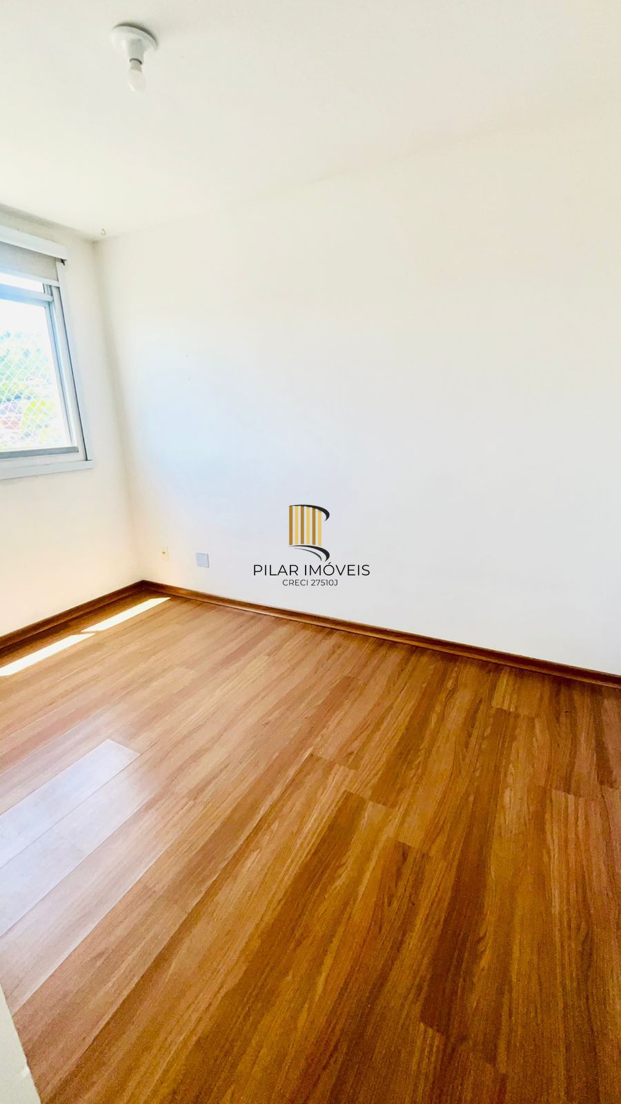 Apartamento no Porto Cruzeiro de 2 dormitórios vaga e infra