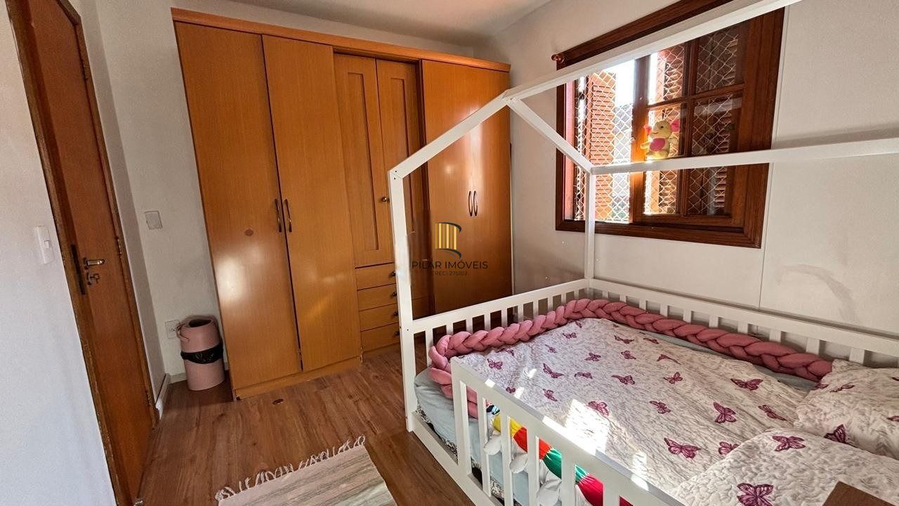 Casa em Condomínio com 3 quartos, 1 vaga e 100.08m² para vender só R$ 420.000