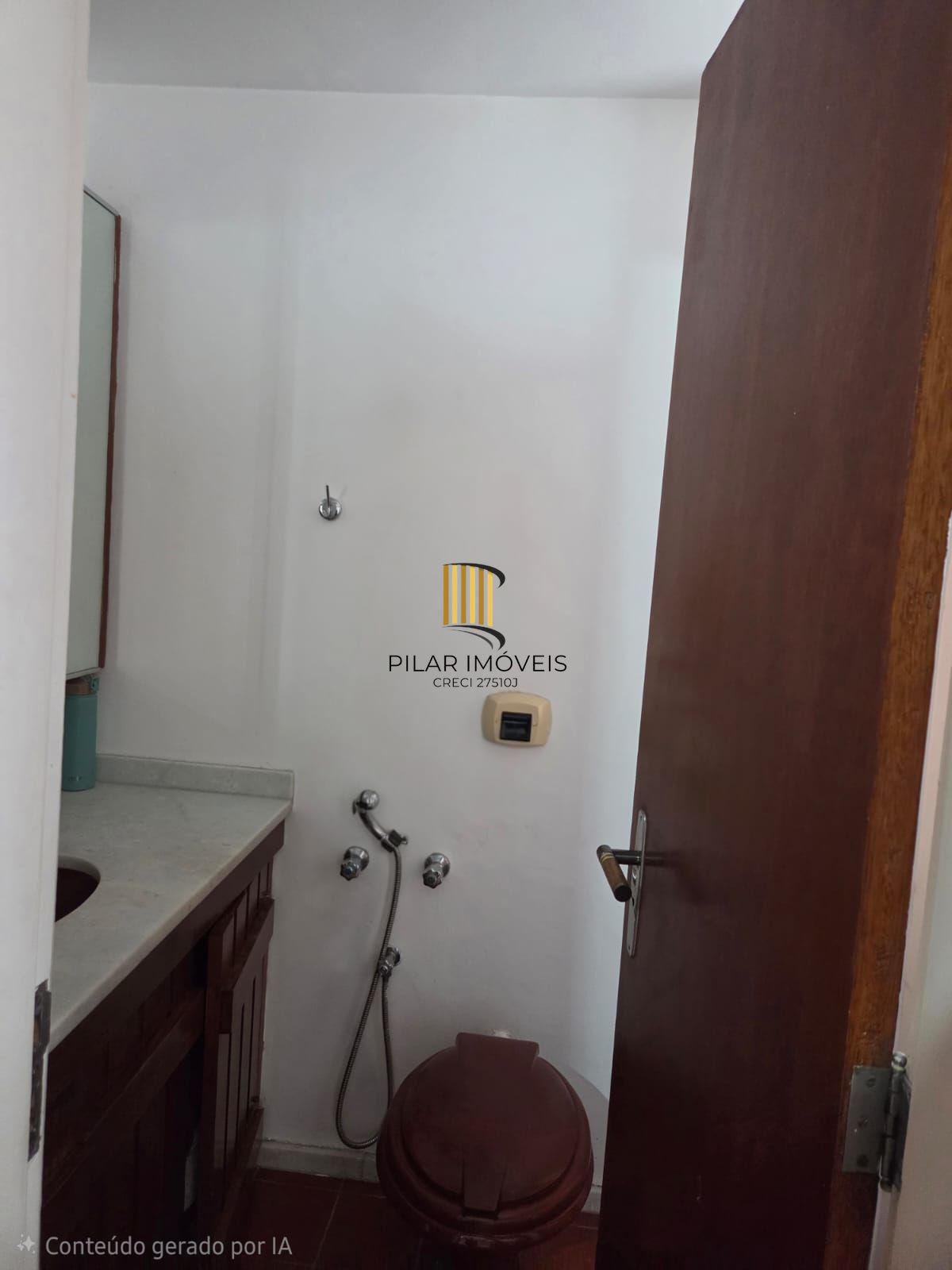 Cobertura 3 dormitórios no bairro Petrópolis