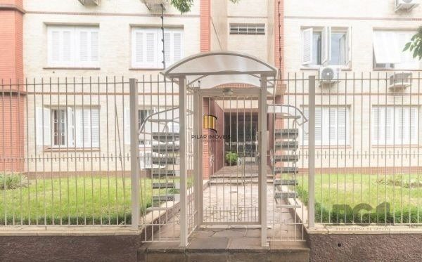 Apartamento 2 dormitórios no bairro São Geraldo