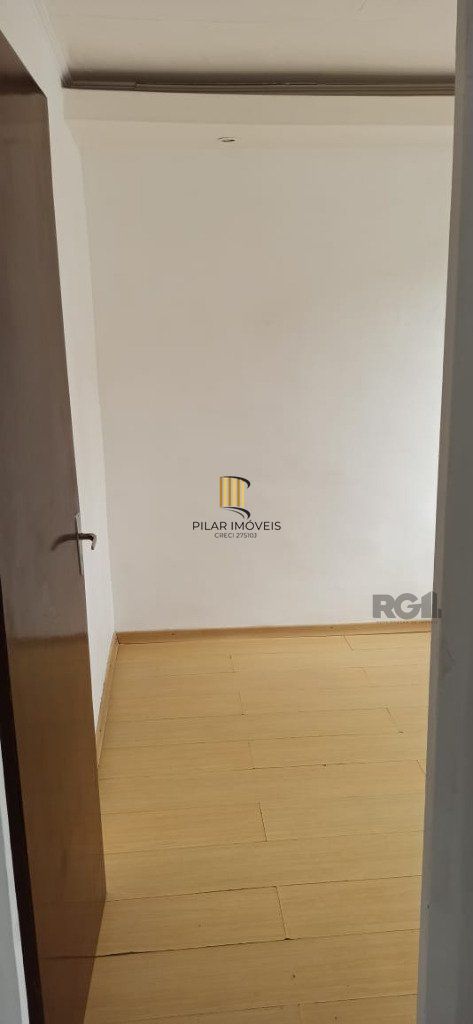 Apartamento 2 dormitórios no bairro Rubem Berta