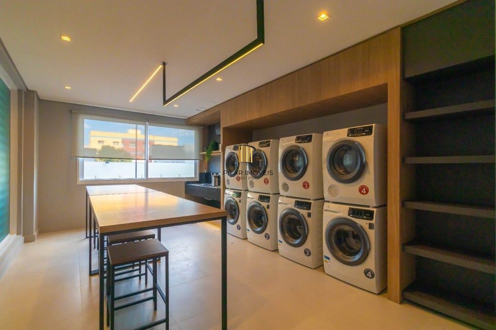 Apartamento no Partenon de 1 dormitório e vaga DESOCUPADO