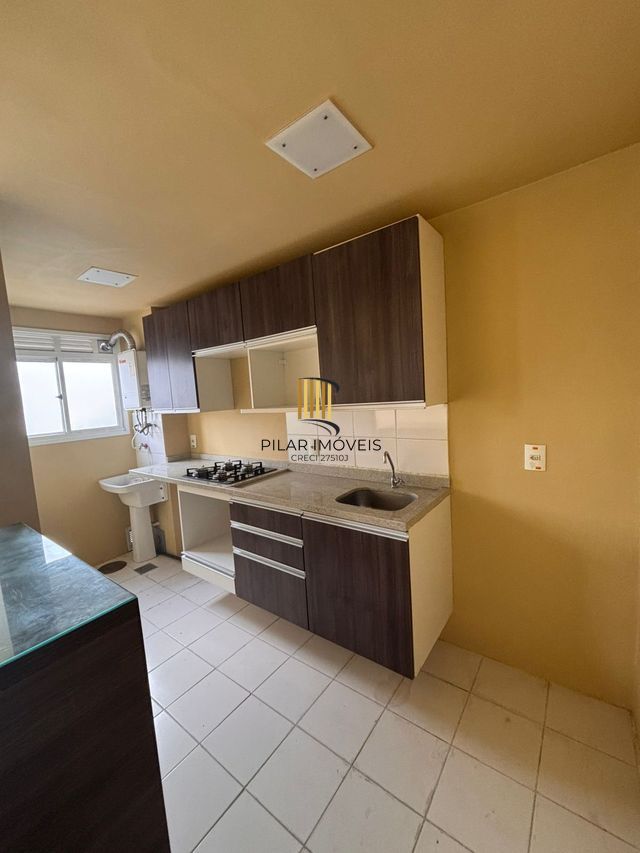 Apartamento no bairro Cristal de 3 dormitórios vaga e infra DESOCUPADO