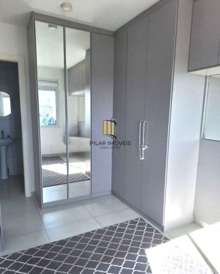 Apartamento de 2 dormitórios e vaga no bairro Santo Antônio desocupado