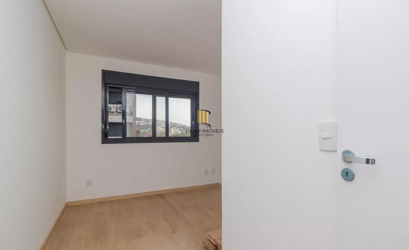 Apartamento NOVO no bairro Cristal de 2 dormitórios e vaga DESOCUPADO