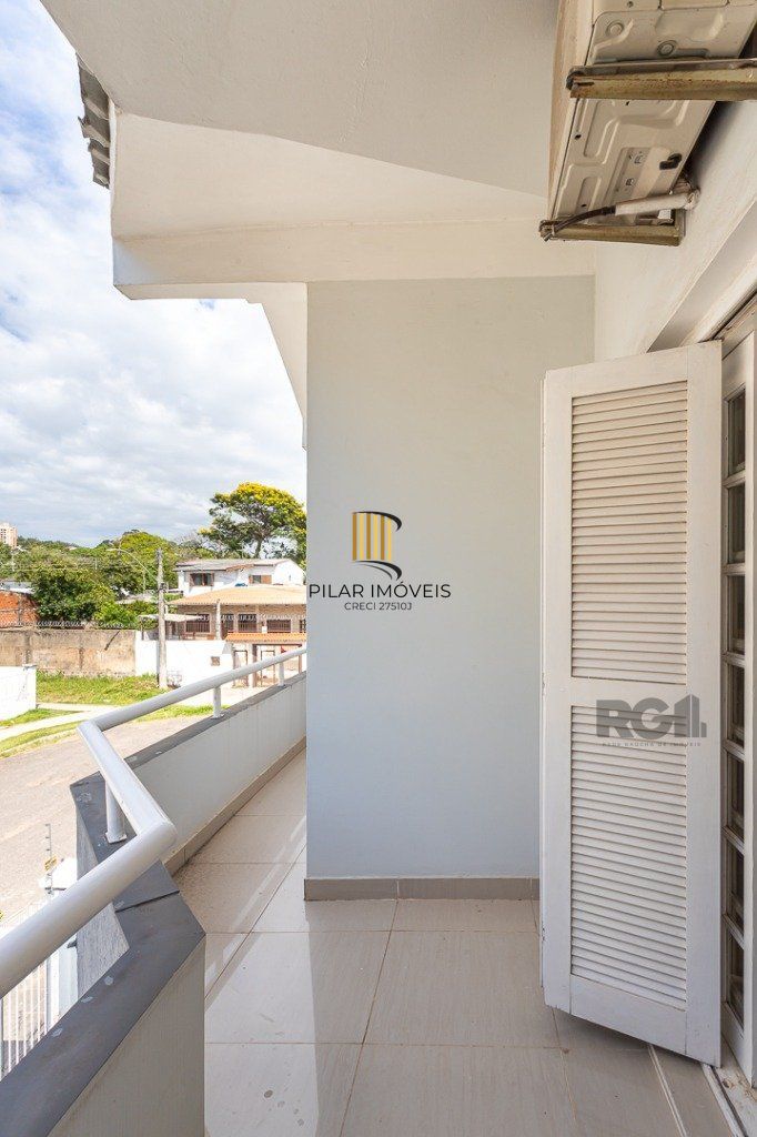casa sobrado no Alto Petrópolis de 5 dormitórios e 3 vagas
