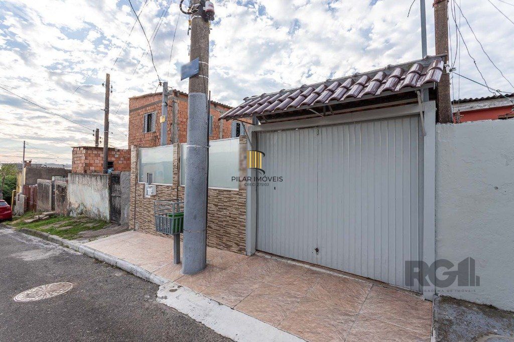 Casa 2 Dormitório(s) Bairro Santa Rosa de Lima