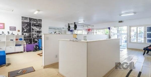 Casa no bairro Petrópolis de 3 dormitórios e 2 vagas