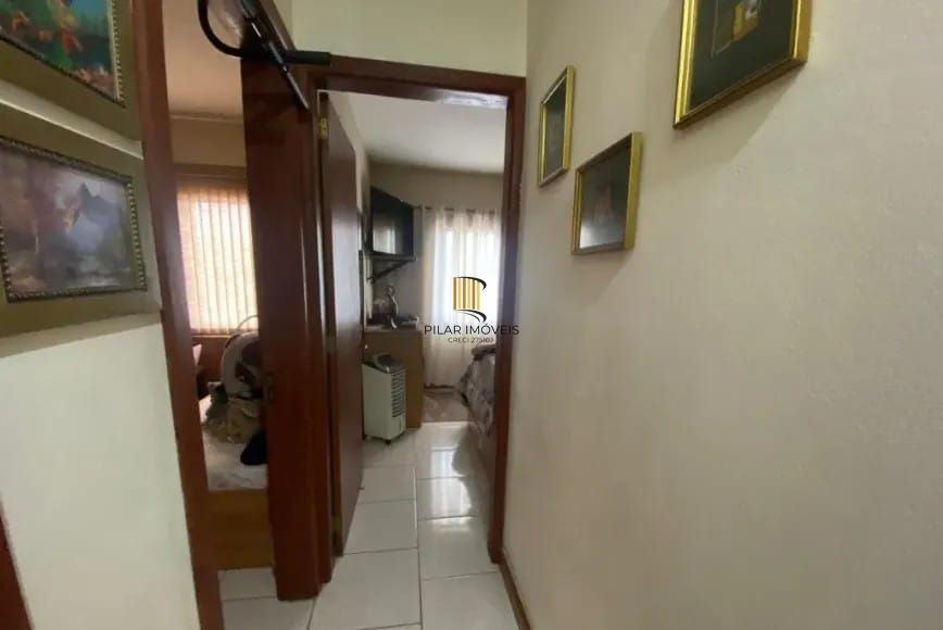 Casa em Condomínio bairro Tristeza de 3 dormitórios e 3 vagas