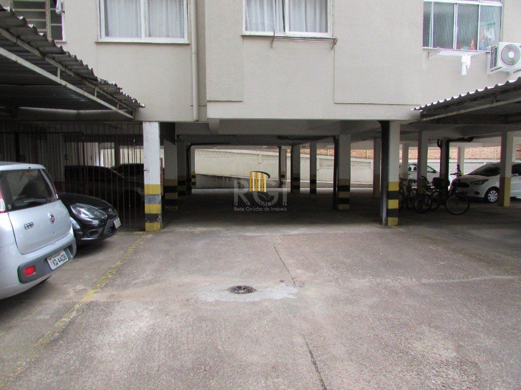 Apartamento para Venda - 47.6m², 1 dormitório, 1 vaga - Tristeza