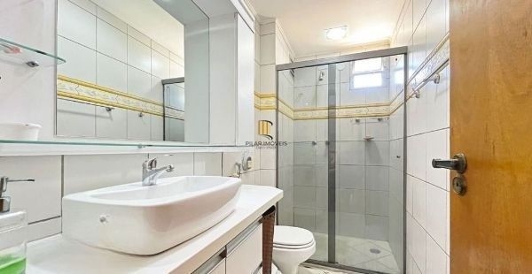 Cobertura duplex no bairro Tristeza de 3 dormitórios 2 vagas e terraço