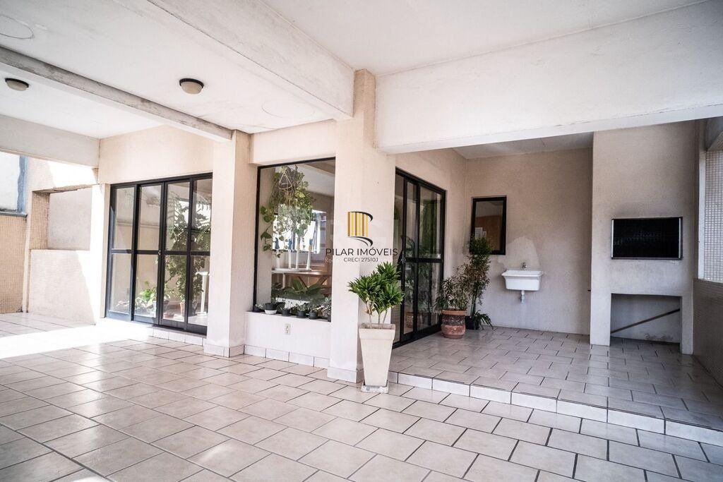 Conjunto/Sala para Venda - 25m², 0 dormitórios, Petrópolis