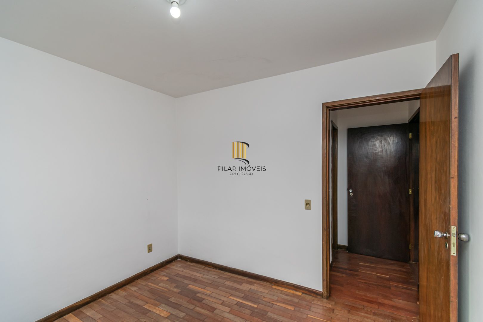 Excelente apartamento em frente ao Hospital de Clinicas