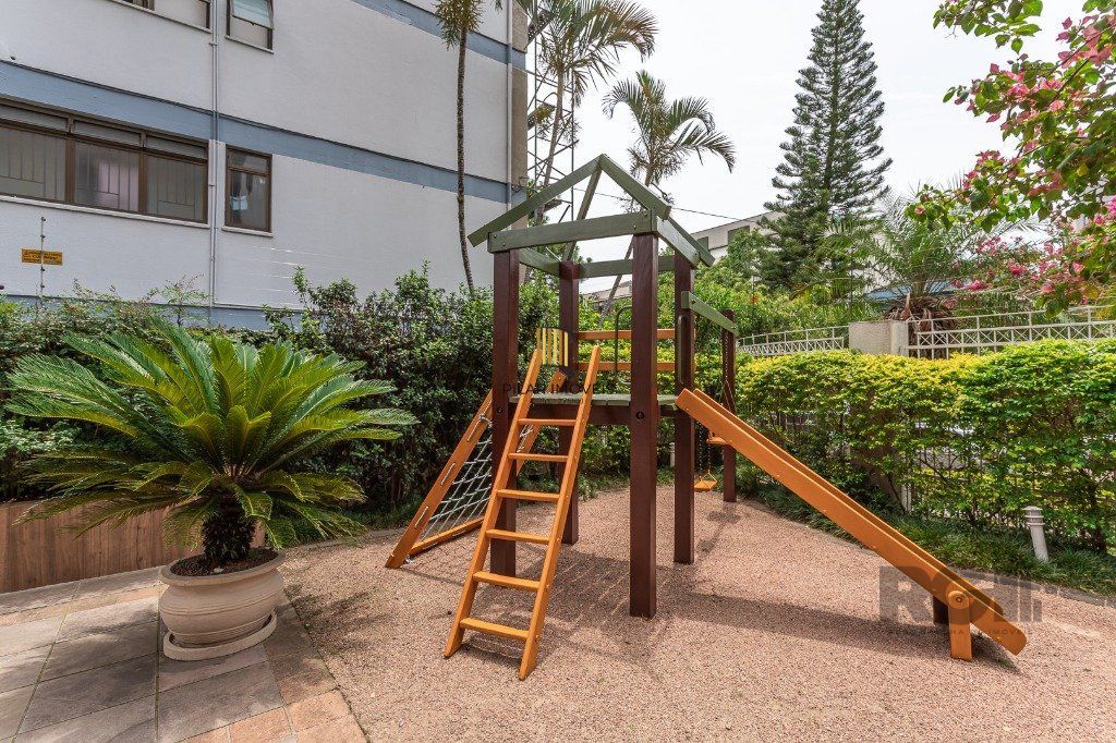 Apartamento para Venda - 102.05m², 3 dormitórios, sendo 1 suites, 2 vagas - Auxiliadora