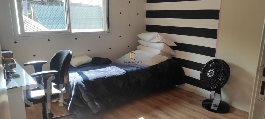 Casa de Condomínio 3 dormitórios no bairro Mário Quintana