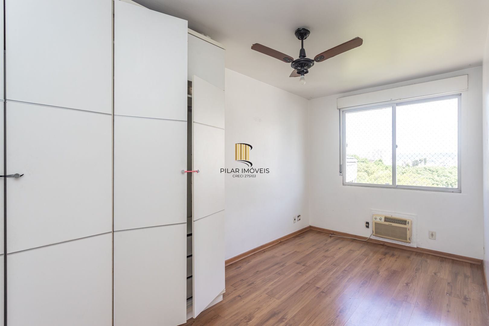 Apartamento com 2 quartos à venda na Rua Riachuelo, 949, Centro Histórico, Porto Alegre