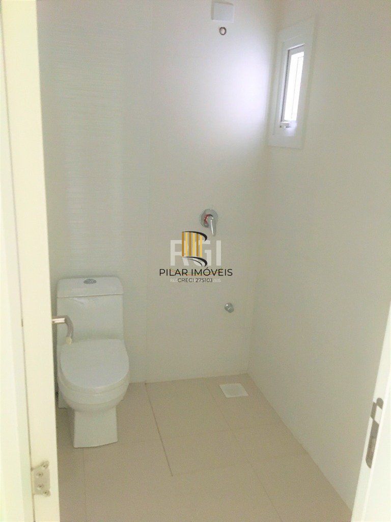Apartamento para Venda - 161.39m², 4 dormitórios, sendo 2 suites, 2 vagas - Centro