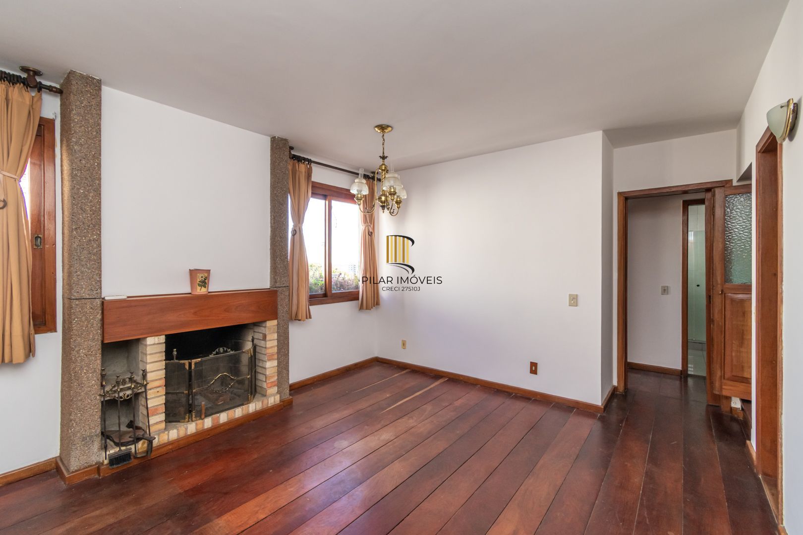 Cobertura 2 dormitórios, 1 vaga - Tristeza