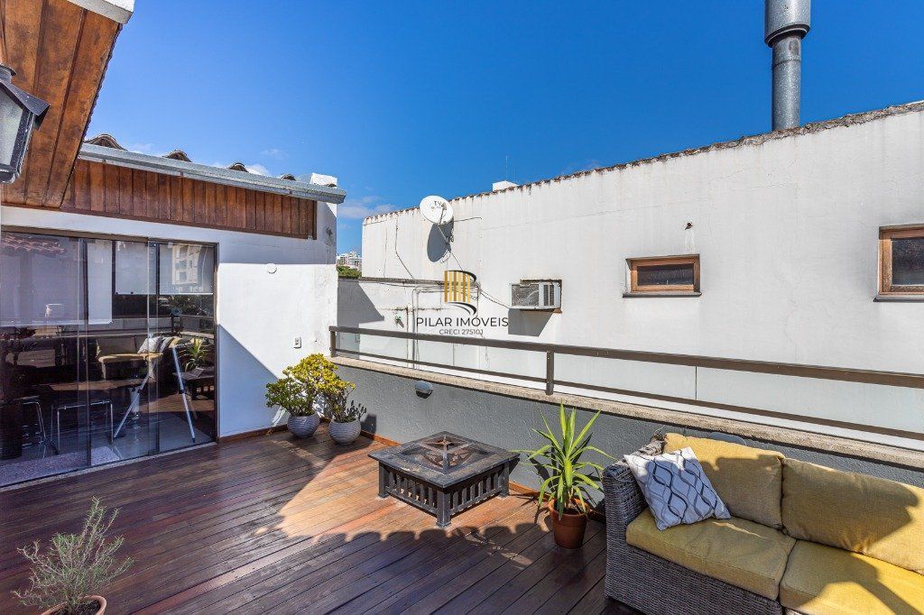 Cobertura de 2 dormitórios 1 vaga e terraço - Auxiliadora