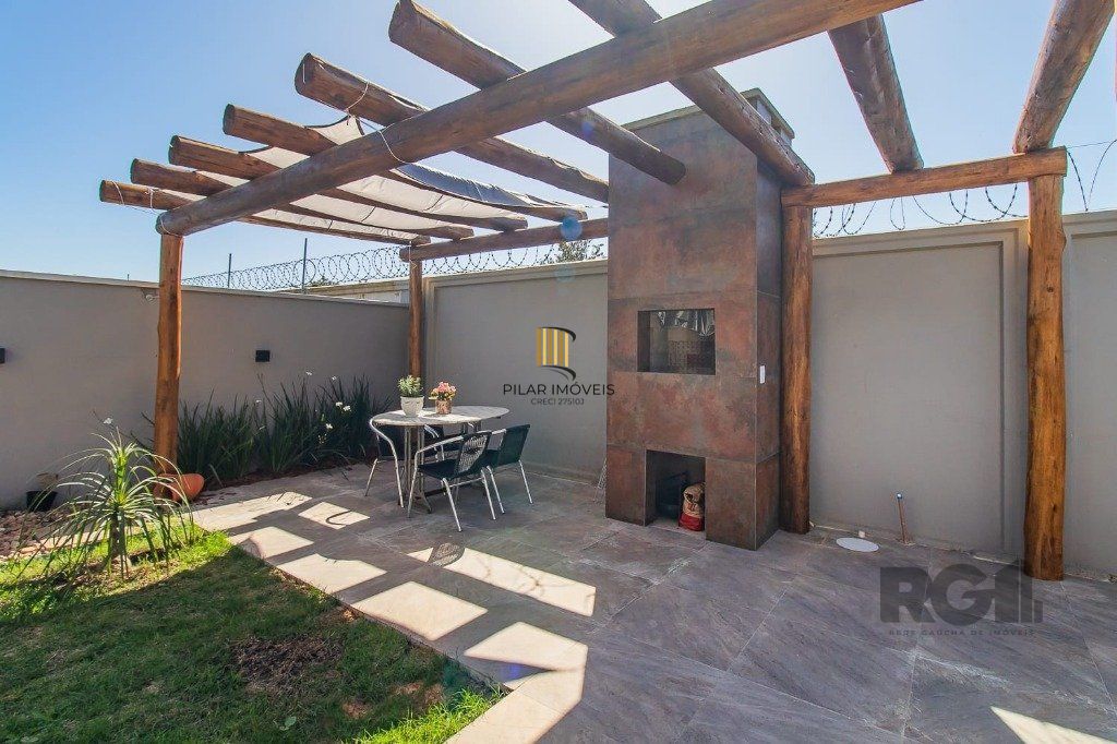 Casa Condominio 3 Dormitório(s) Bairro Sans Souci