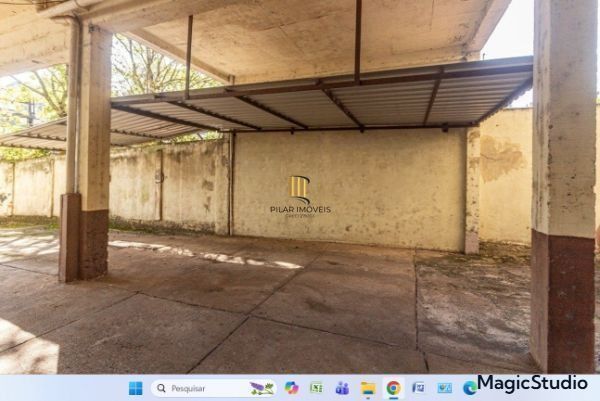 Apartamento no bairro Petrópolis de 2 dormitórios e vaga
