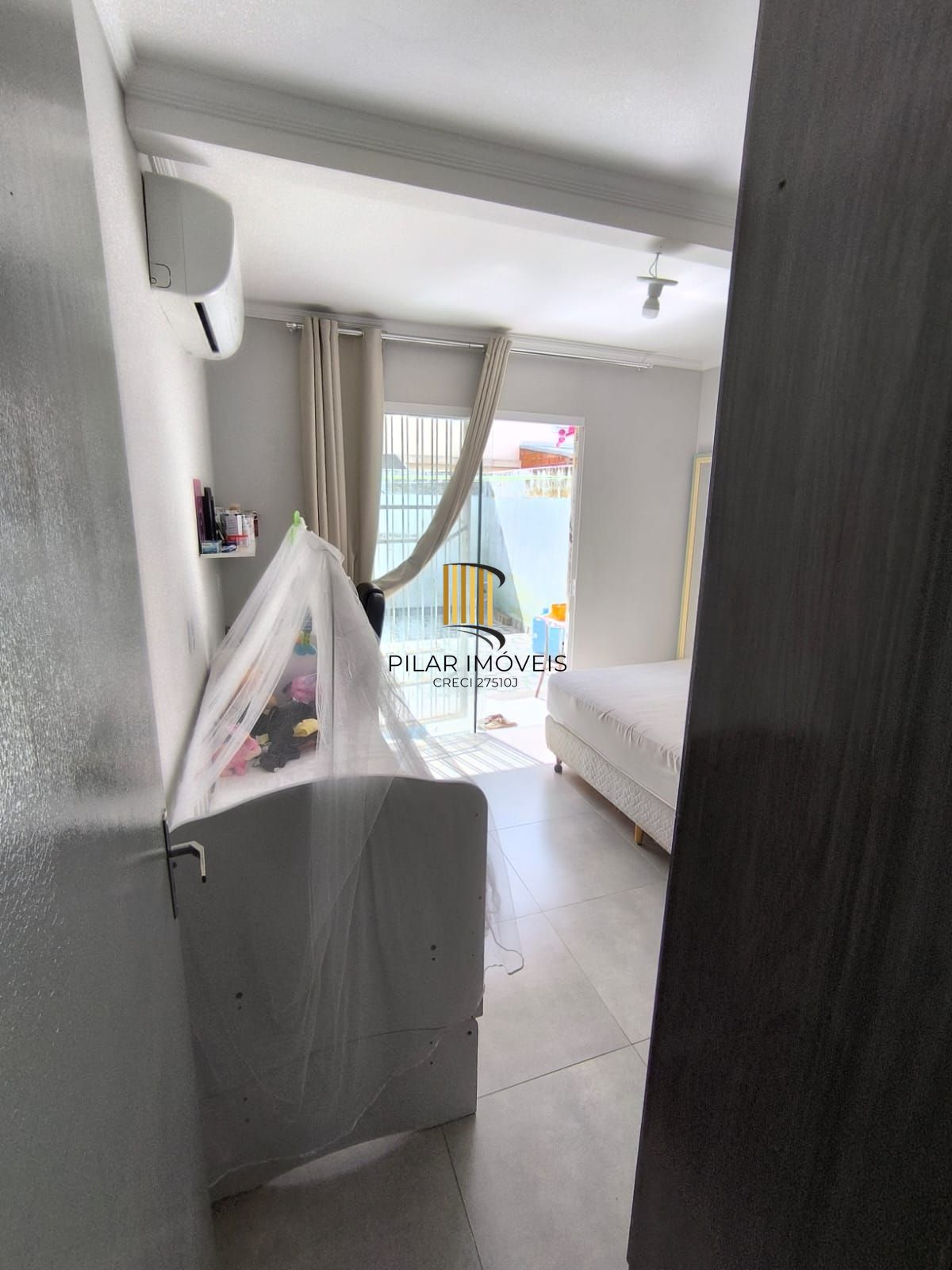 Casa 2 dormitórios no bairro Jardim Algarve