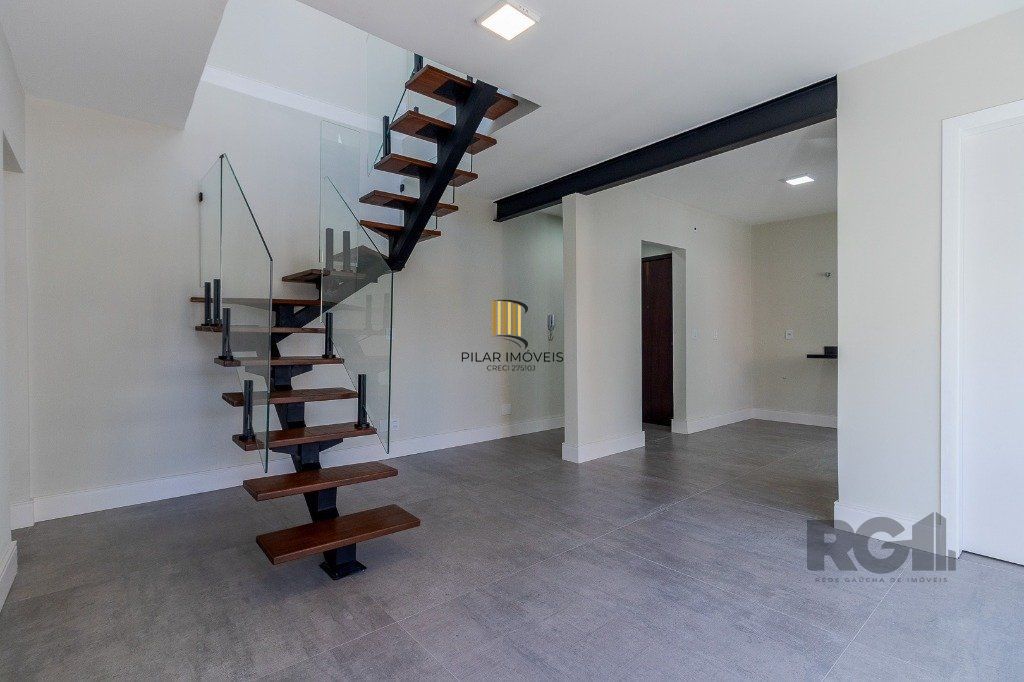 Cobertura 2 dormitórios no bairro Auxiliadora