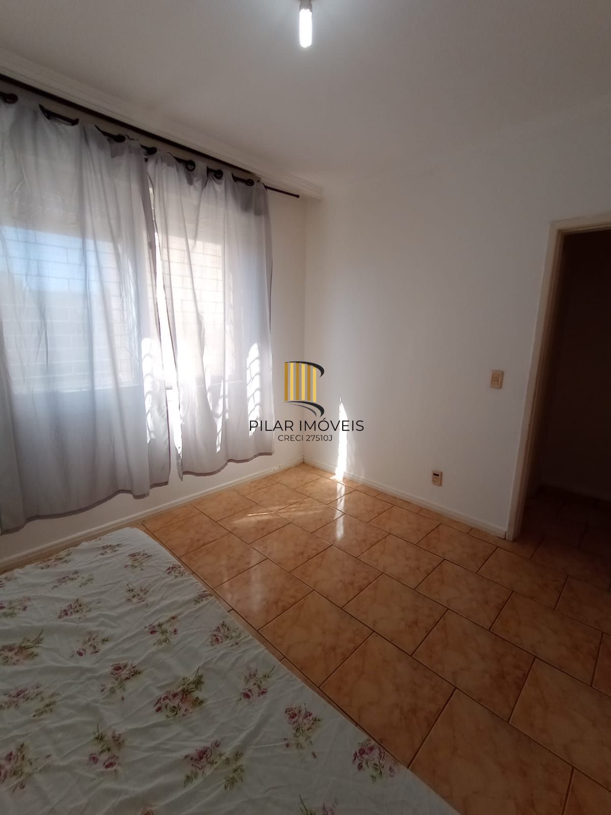Apartamento de 1 dormitório no Cristal