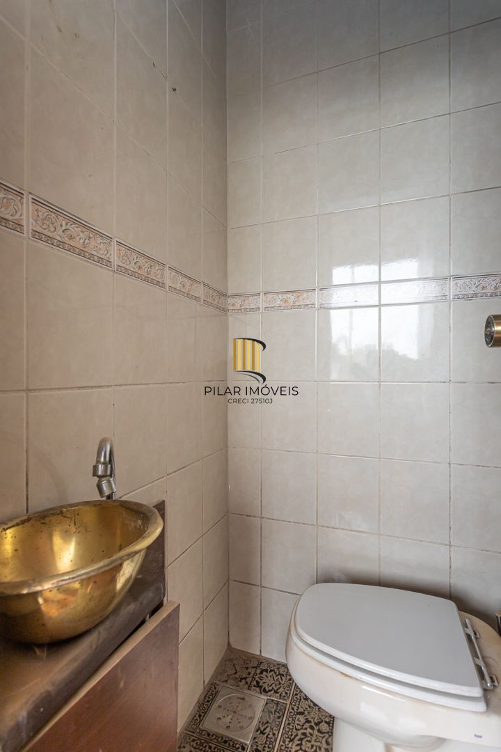 Prédio Comercial no Cristo Redentor com 2 apartamentos individuais