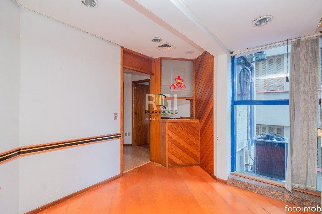 Conjunto/Sala para Venda - 55m², 2 dormitórios, 1 vaga - Centro Histórico