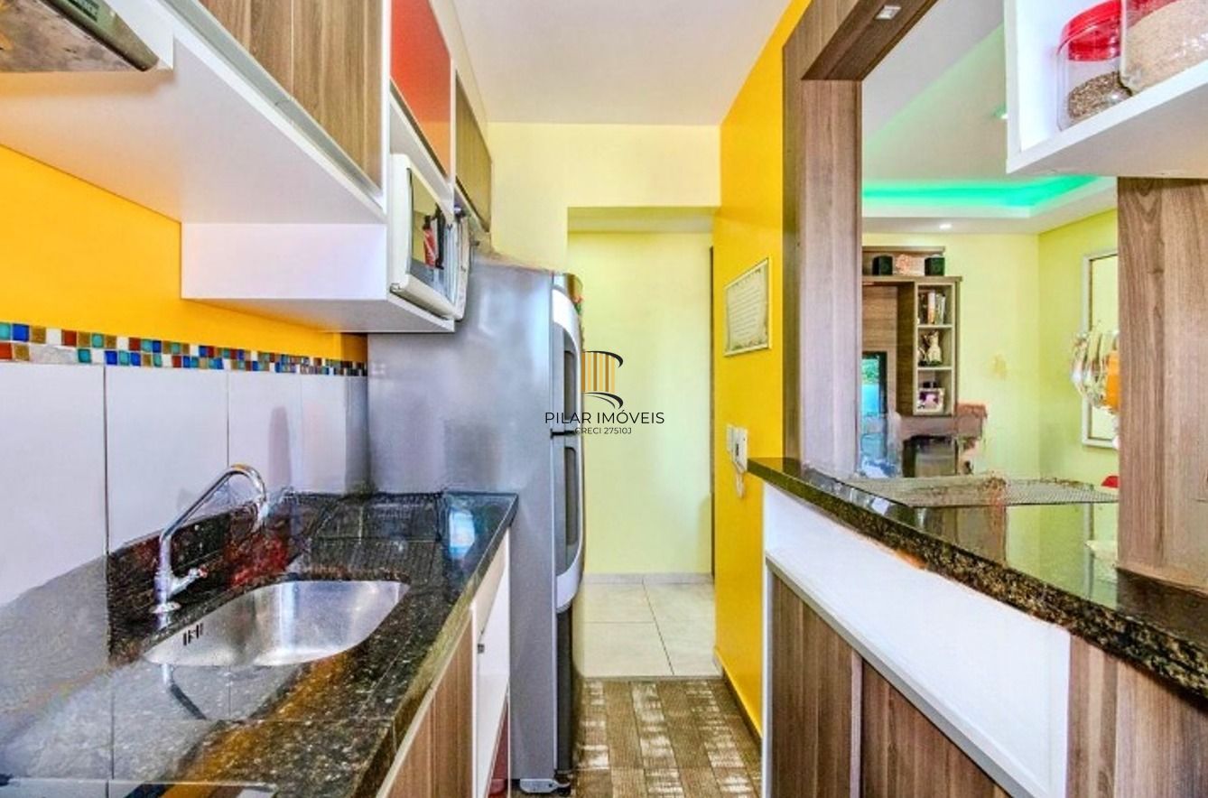 Apartamento no Porto Cruzeiro de 2 dormitórios vaga e infra