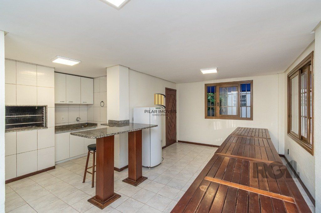 Cobertura no Cristo Redentor de 3 dormitórios e 2 vagas desocupado