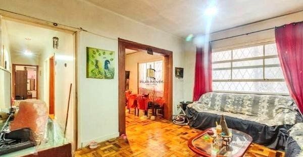 Apartamento no bairro Auxiliadora de 3 dormitórios