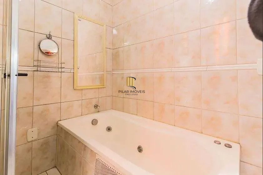 Casa 4 dormitórios no bairro Jardim Leopoldina