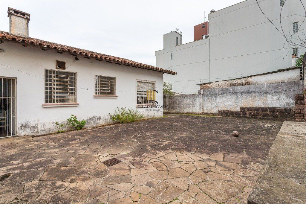 Casa no bairro Petrópolis de 3 dormitórios