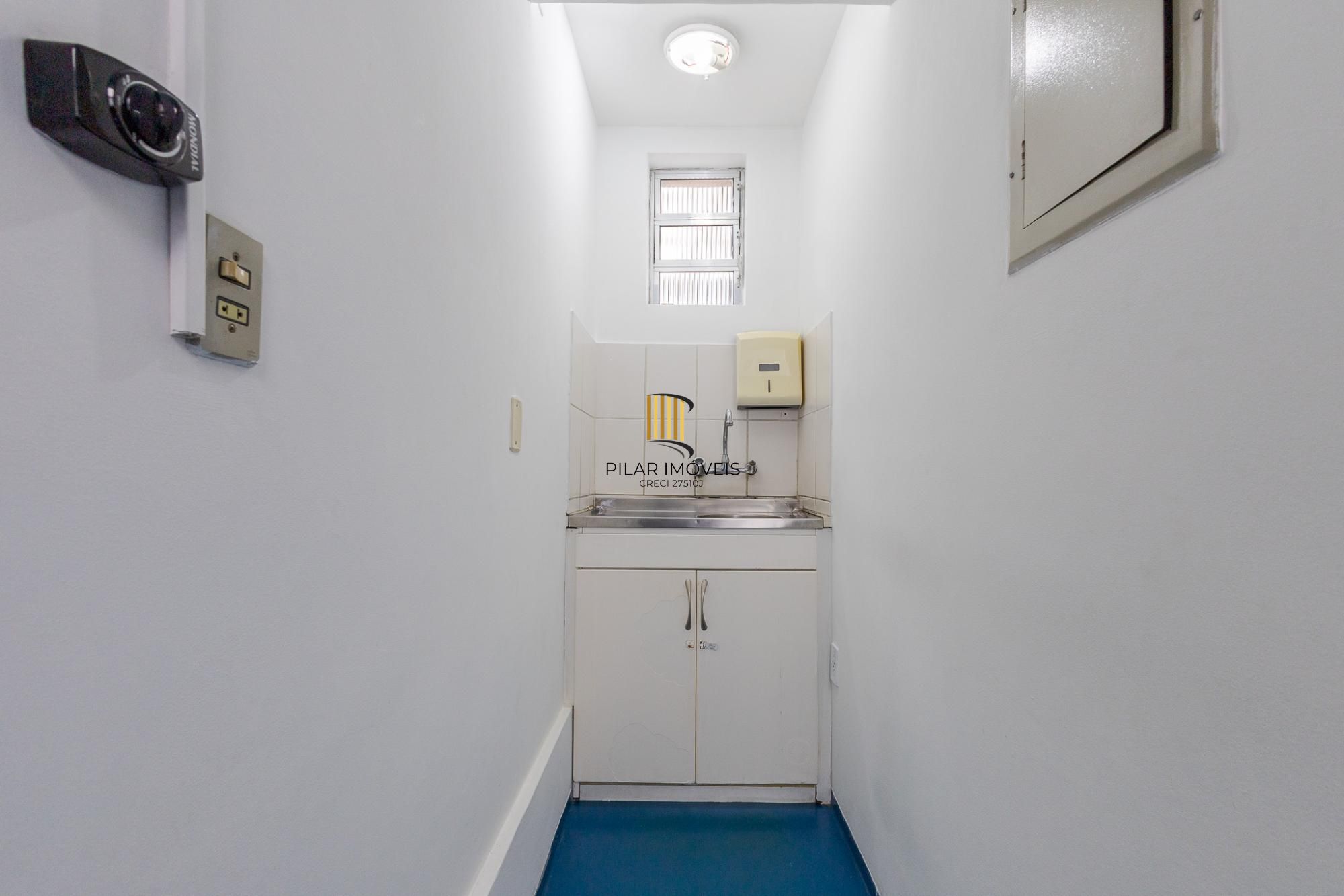 Prédio Comercial no bairro Rio Branco com 912m²