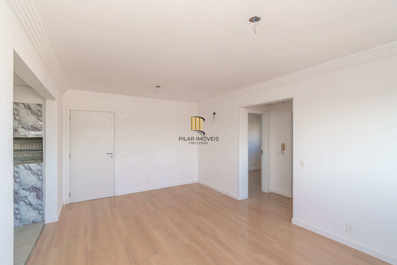Apartamento 2 dormitórios no bairro Santo Antônio