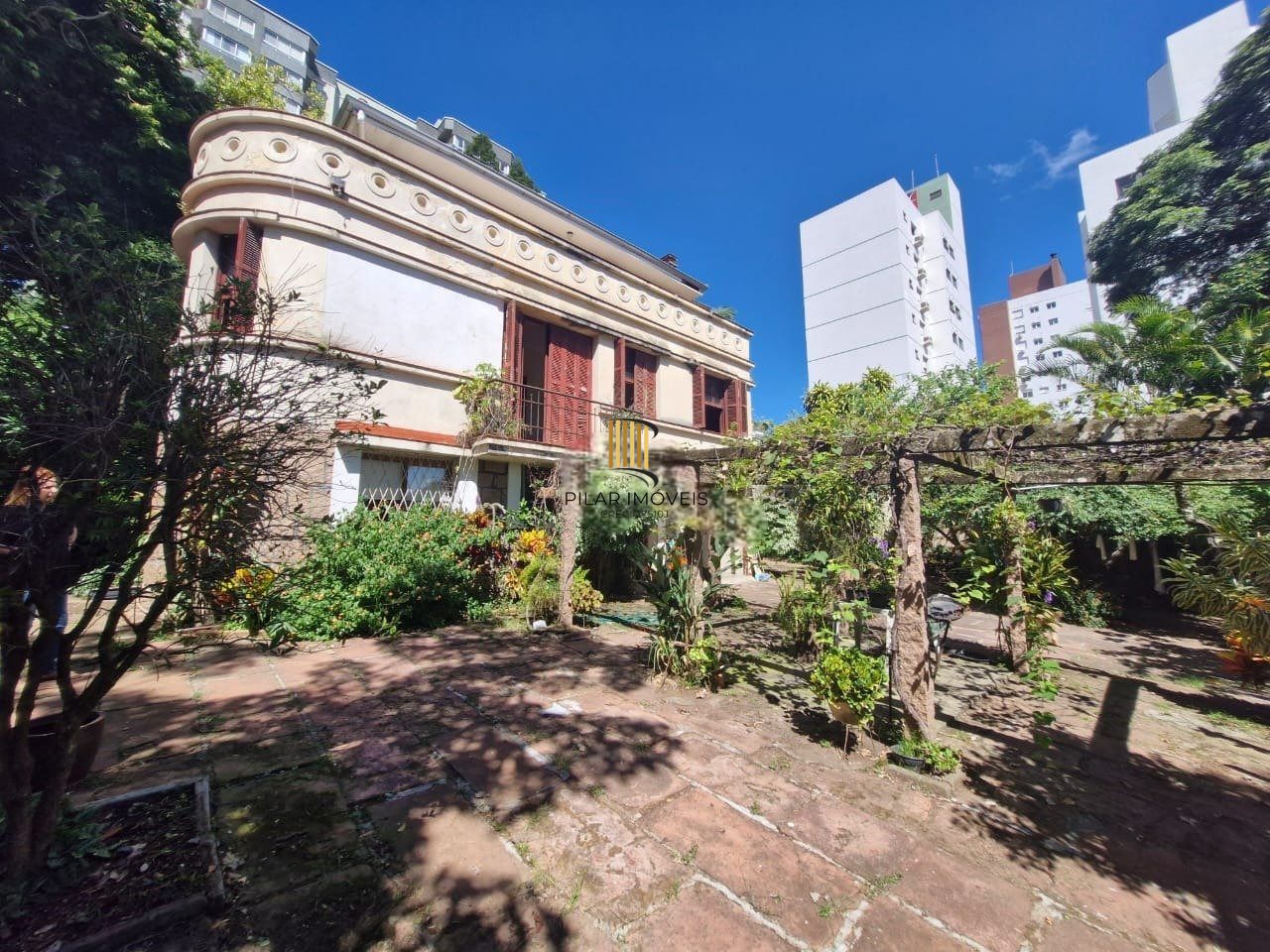 Casa 4 dormitórios no bairro Petrópolis - Pilar Imóveis