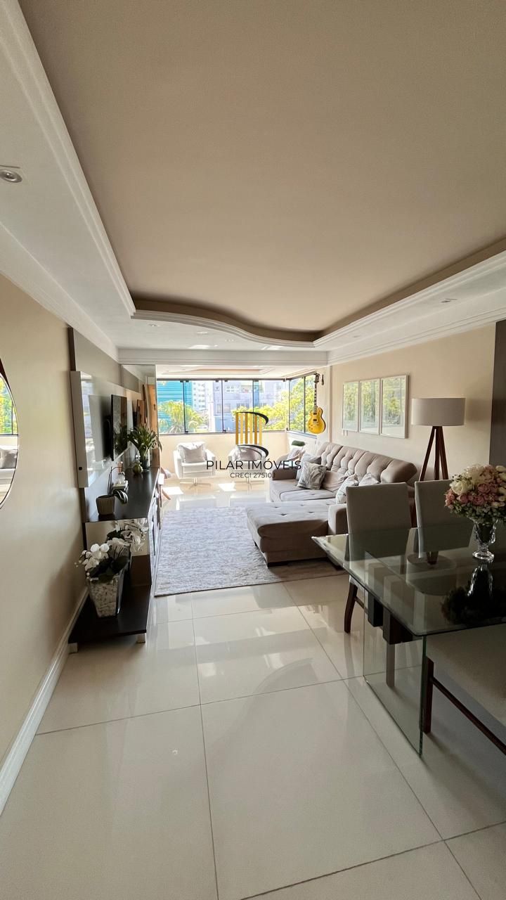 Apartamento de 2 dormitórios e vaga no bairro Santana