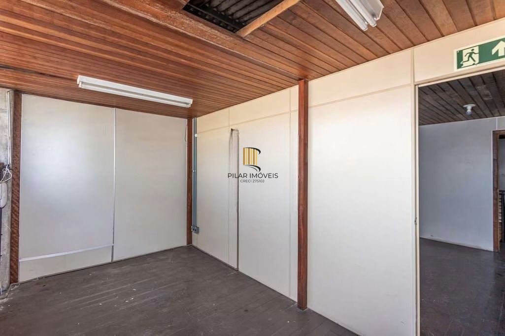 Galpão 2 dormitórios no bairro Navegantes