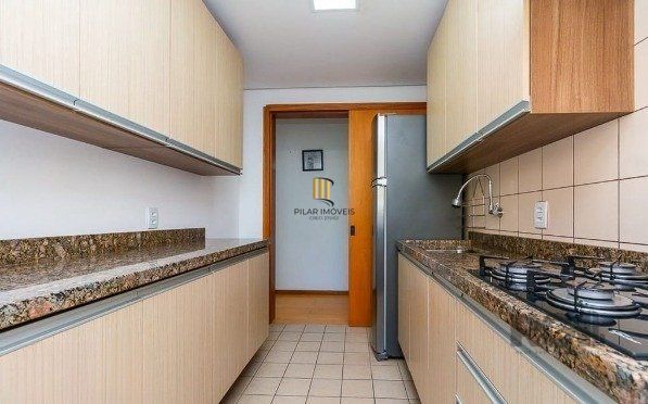 Apartamento no Nonoai de 2 dormitórios vaga e infra